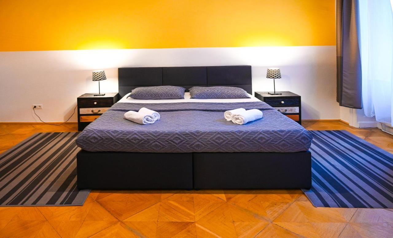Backpacker Apartment City Center Відень Екстер'єр фото