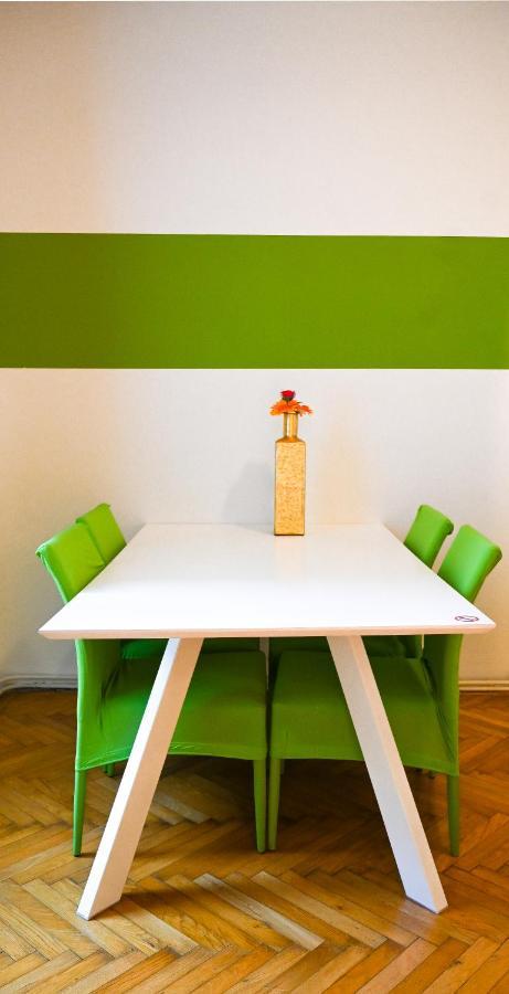 Backpacker Apartment City Center Відень Екстер'єр фото