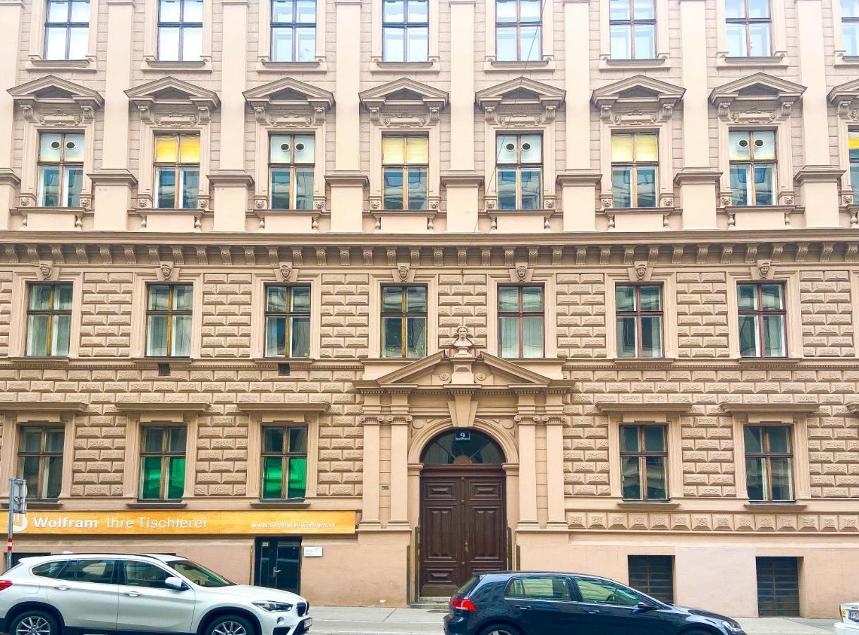 Backpacker Apartment City Center Відень Екстер'єр фото